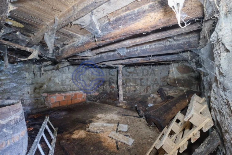 Moradia T2 para Venda em Cabaços Foto 29