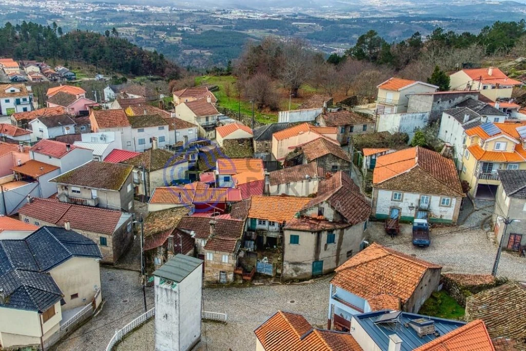 Moradia T2 para Venda em Cabaços Foto 7