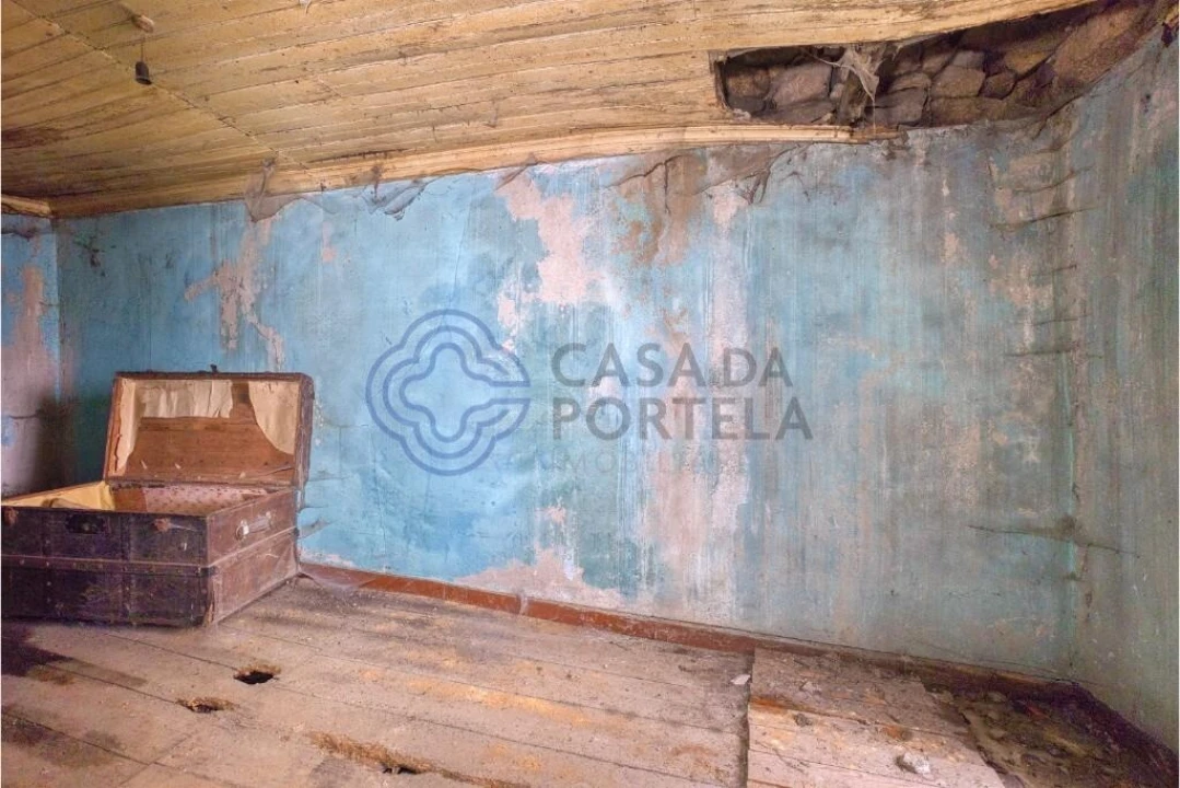 Moradia T2 para Venda em Cabaços Foto 23