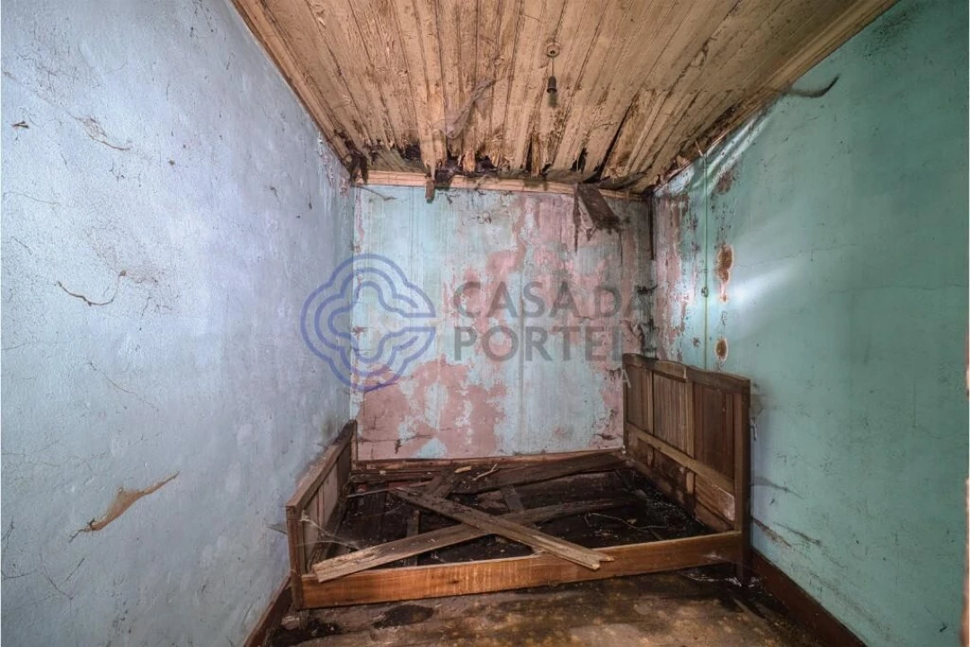 Moradia T2 para Venda em Cabaços Foto 24