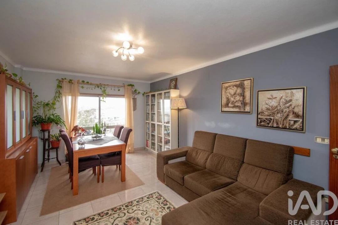 Apartamento T3 para Venda em Leiria, Pousos, Barreira e Cortes Foto 2