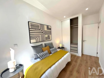 Apartamento T3 para Venda em Benfica