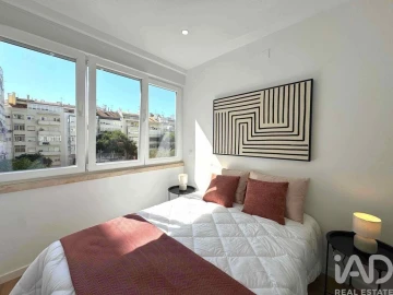 Apartamento T3 para Venda em Benfica