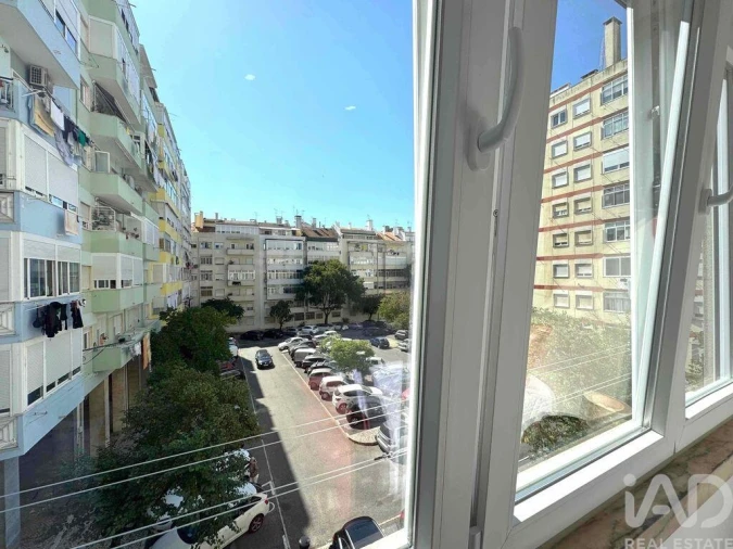 Apartamento T3 para Venda em Benfica Foto 19