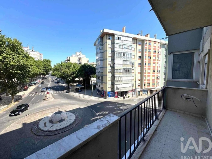 Apartamento T3 para Venda em Benfica Foto 11