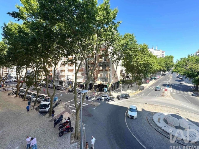 Apartamento T3 para Venda em Benfica Foto 13