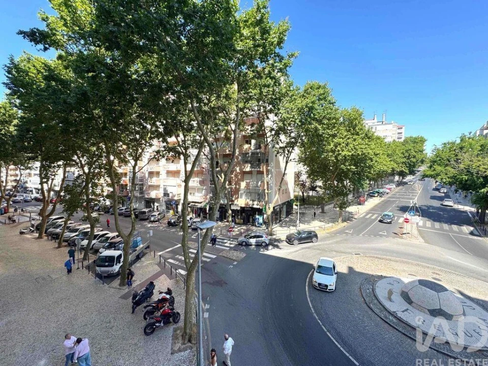 Apartamento T3 para Venda em Benfica Foto 13