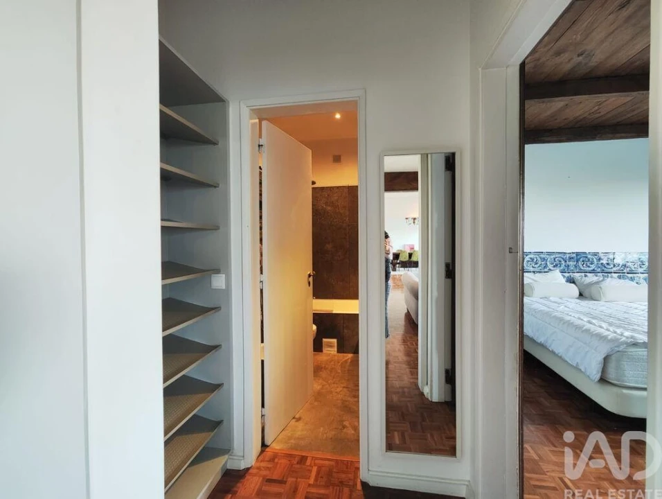 Apartamento T4 para Arrendamento em Avenidas Novas Foto 12