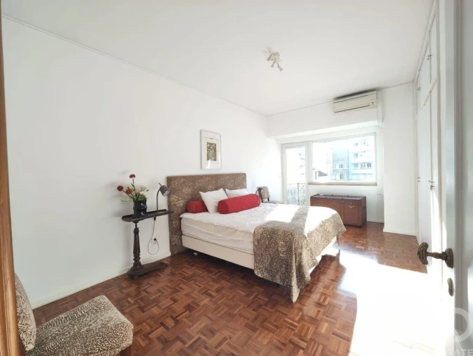 Apartamento T4 para Arrendamento em Avenidas Novas Foto 22