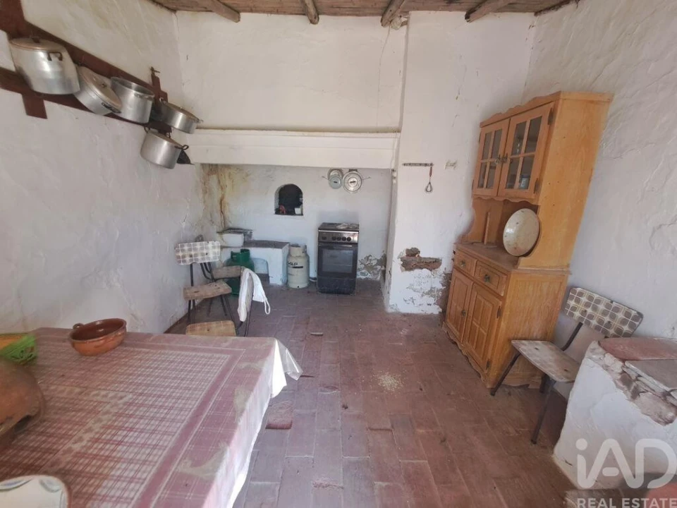 Moradia T2 para Venda em Santa Catarina da Fonte do Bispo Foto 20