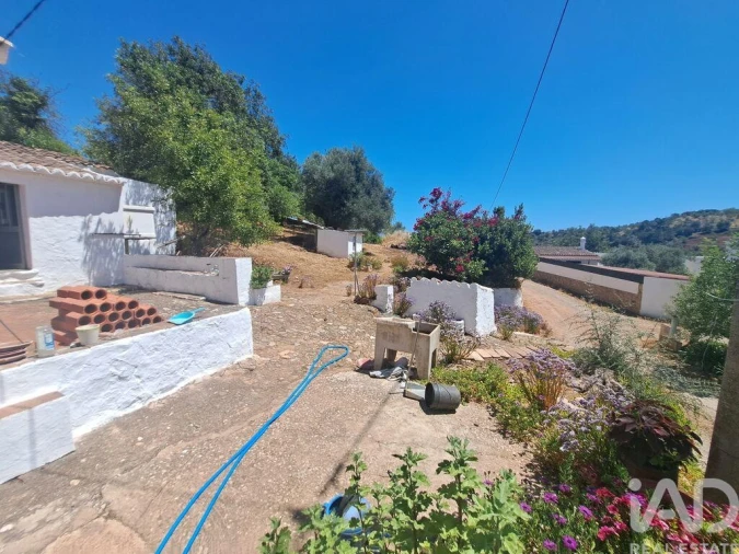 Moradia T2 para Venda em Santa Catarina da Fonte do Bispo Foto 3