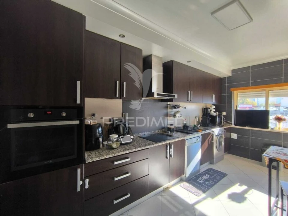 Apartamento T4 para Venda em Abrantes (São Vicente e São João) e Alferrarede Foto 1