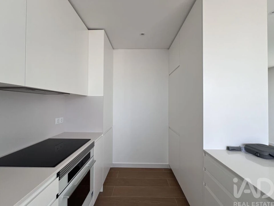 Apartamento T1 para Venda em São Martinho do Porto Foto 17