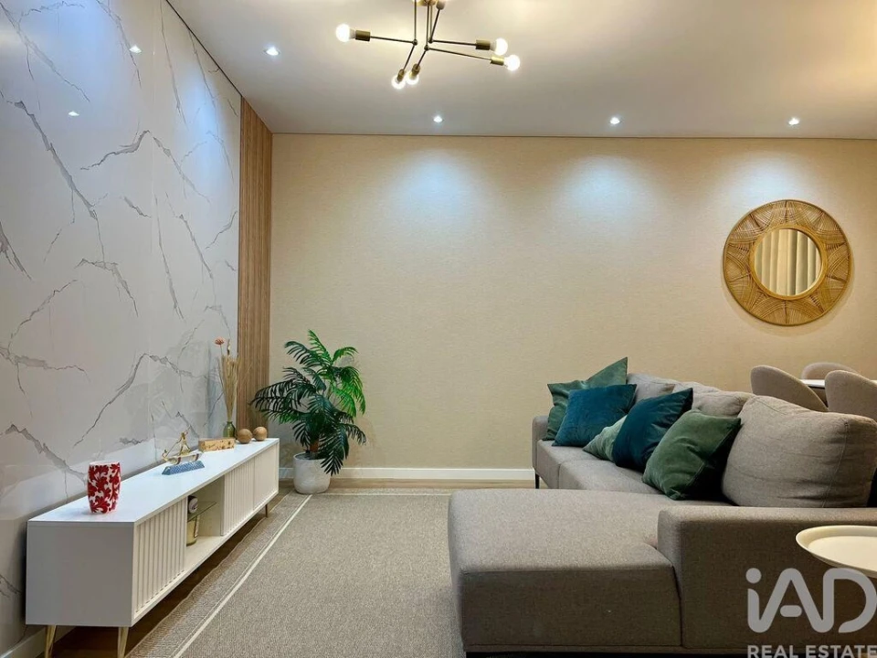 Apartamento T2 para Venda em Ramalde Foto 2