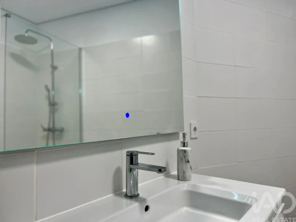 Apartamento T2 para Venda em Ramalde Foto 28