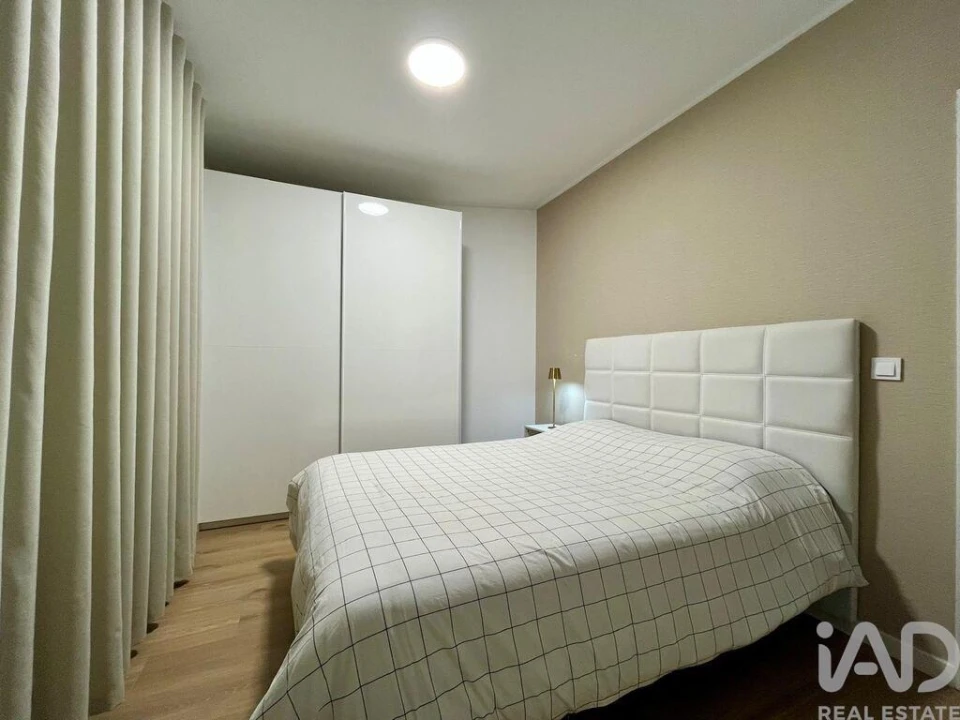 Apartamento T2 para Venda em Ramalde Foto 20