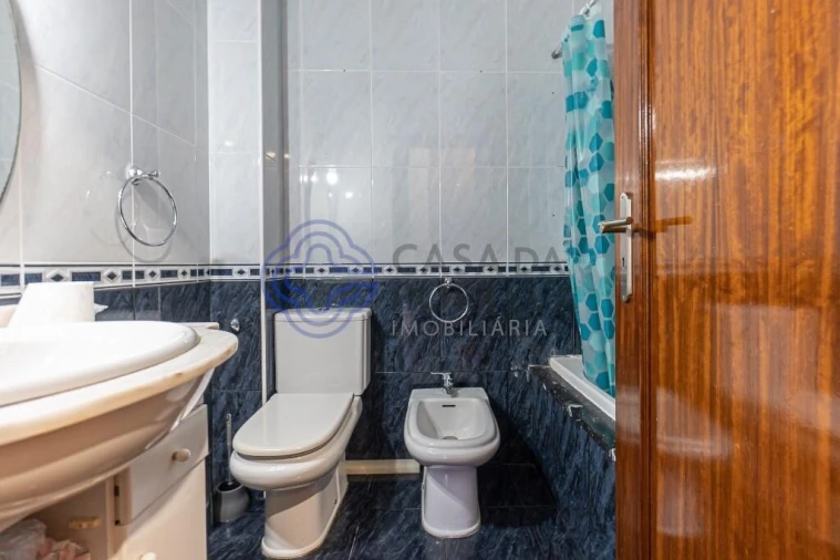 Apartamento T3 para Venda em Vilar de Andorinho Foto 22