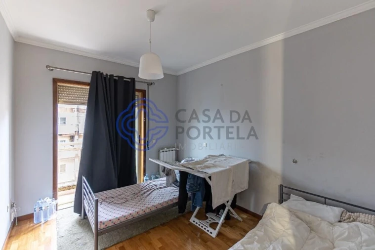 Apartamento T3 para Venda em Vilar de Andorinho Foto 23