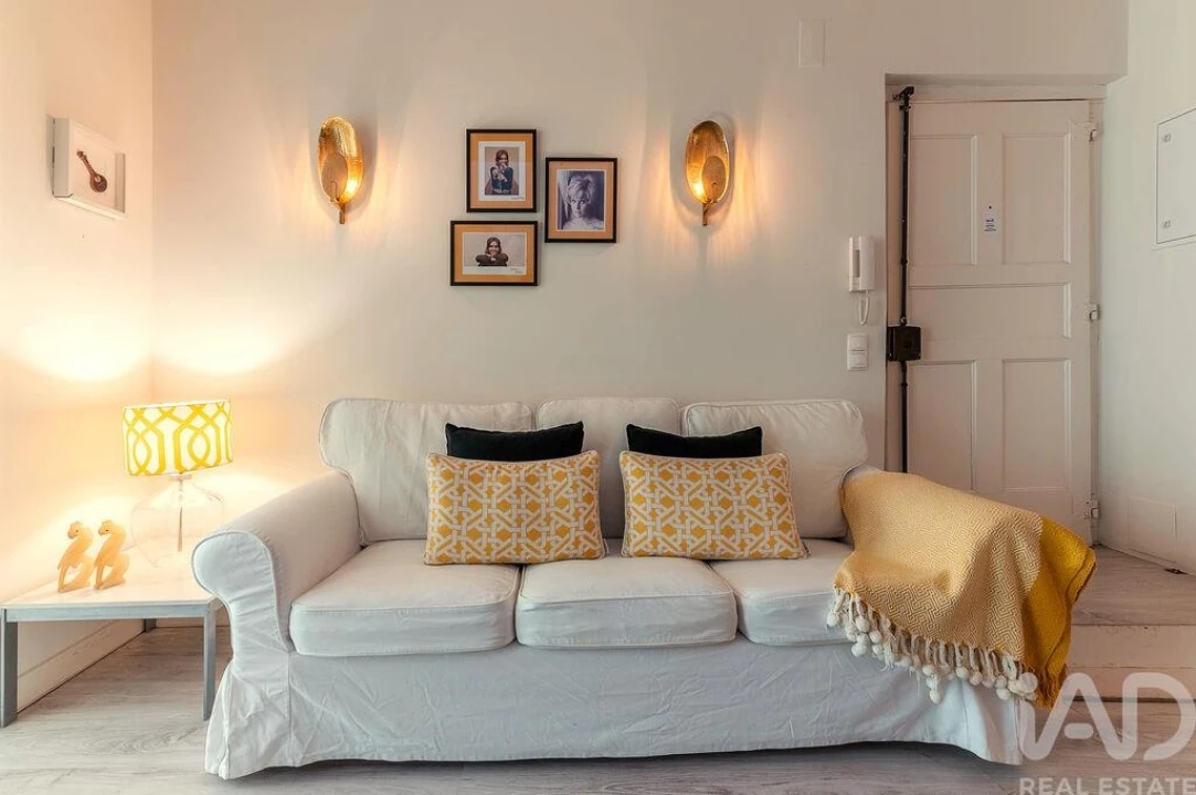 Apartamento T3 para Arrendamento em Misericórdia Foto 1