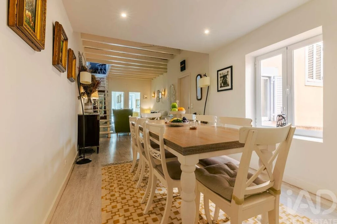 Apartamento T3 para Arrendamento em Misericórdia Foto 4