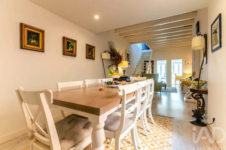 Apartamento T3 para Arrendamento em Misericórdia Foto 5