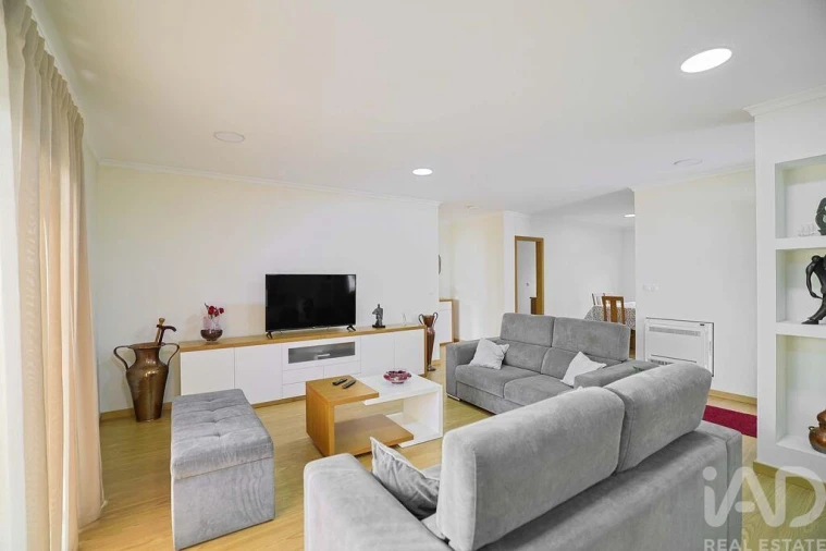 Moradia T3 para Venda em Vila Nova de Cerveira e Lovelhe Foto 9