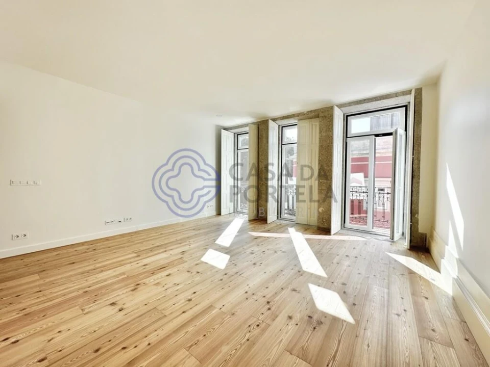 Apartamento T2 para Venda em Cedofeita, Santo Ildefonso, Sé, Miragaia, São Nicolau e Vitória Foto 1