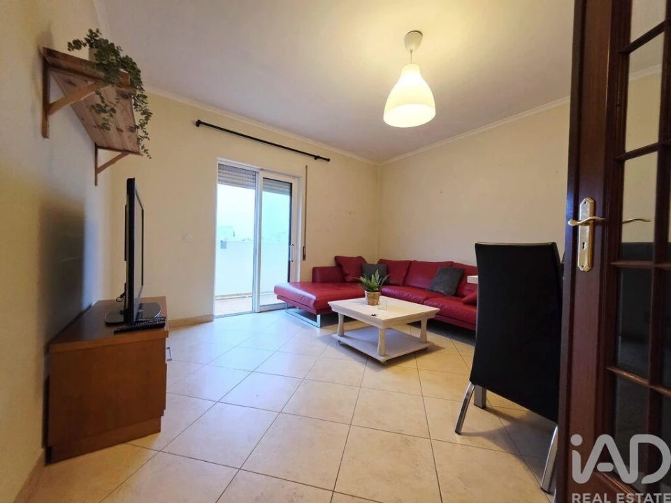 Apartamento T2 para Venda em Olhão Foto 1