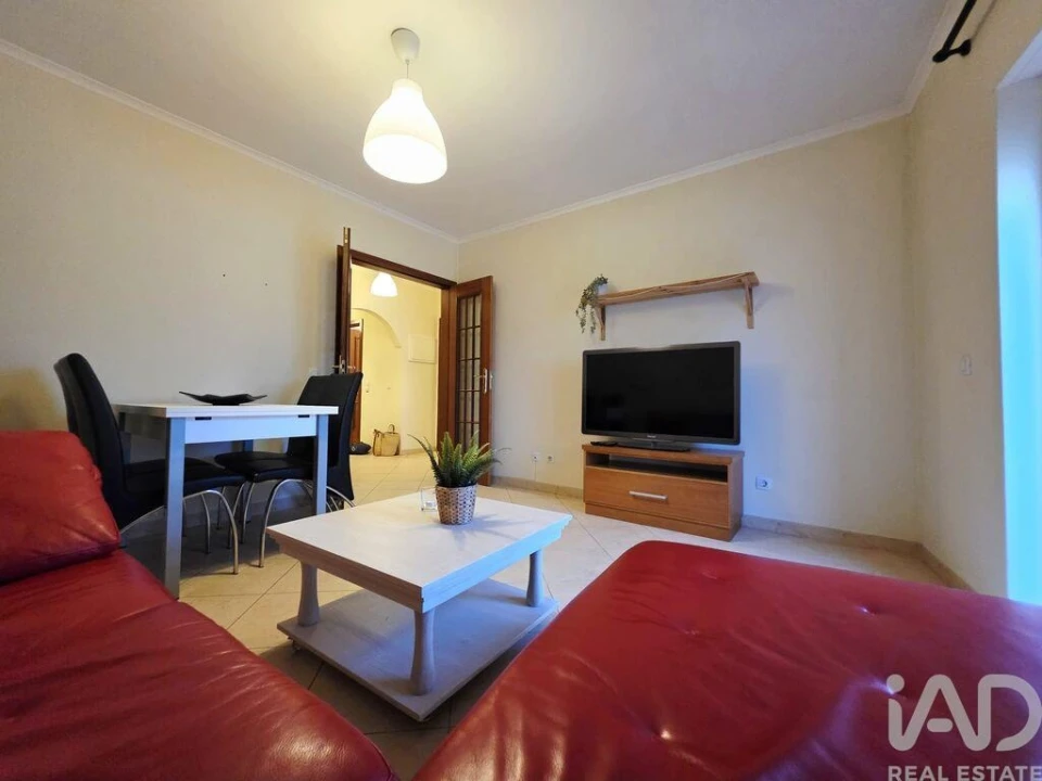 Apartamento T2 para Venda em Olhão Foto 4