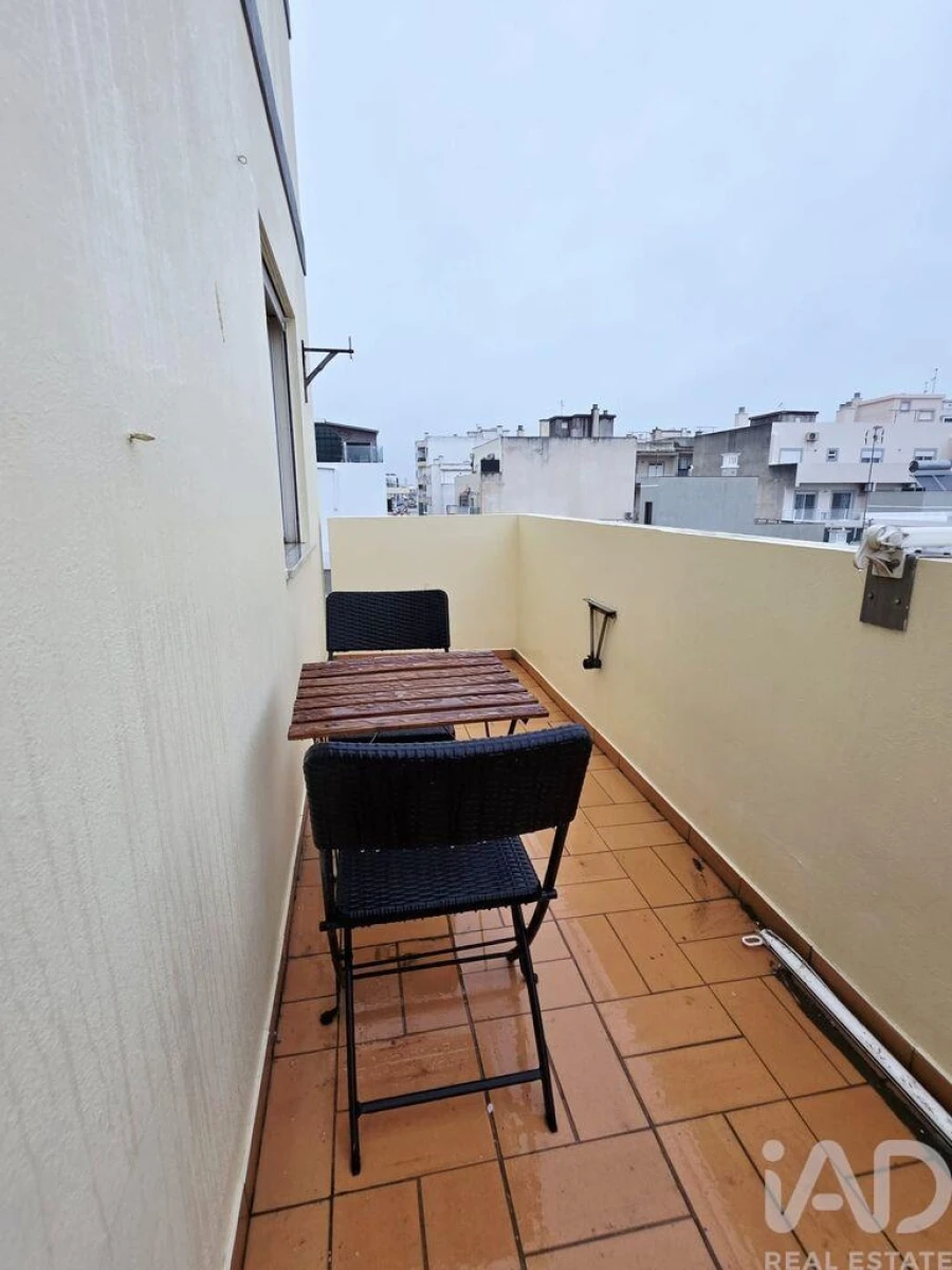 Apartamento T2 para Venda em Olhão Foto 3