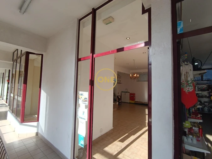 Loja para Venda em Moimenta Foto 8