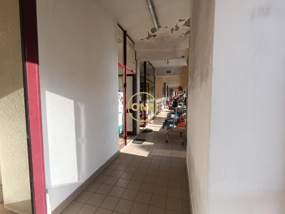 Loja para Venda em Moimenta Foto 4