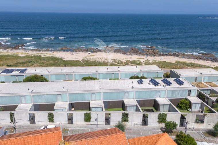 Moradia T3 para Venda em Moledo e Cristelo Foto 7