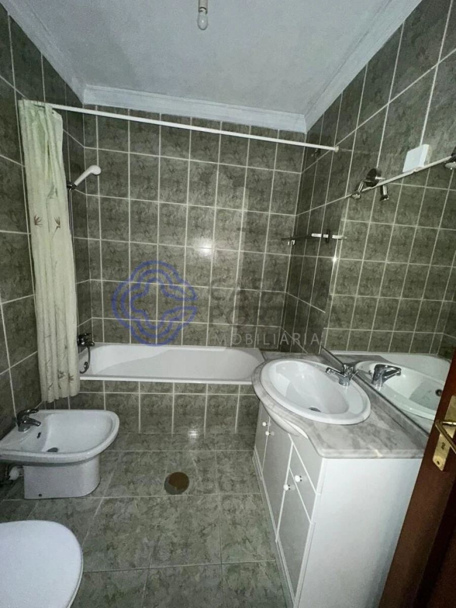 Apartamento T2 para Venda em Sandim, Olival, Lever e Crestuma Foto 9