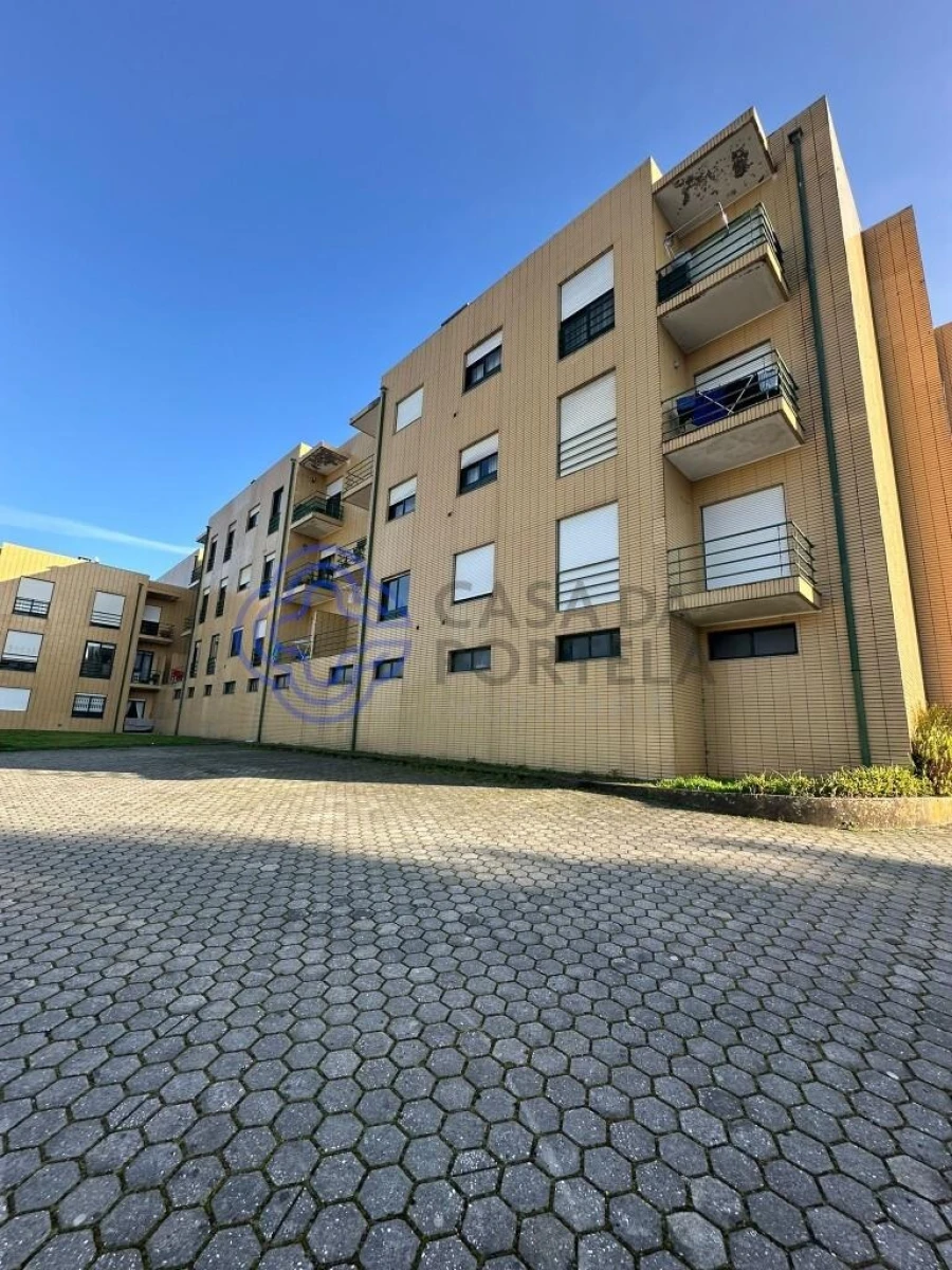 Apartamento T2 para Venda em Sandim, Olival, Lever e Crestuma Foto 2