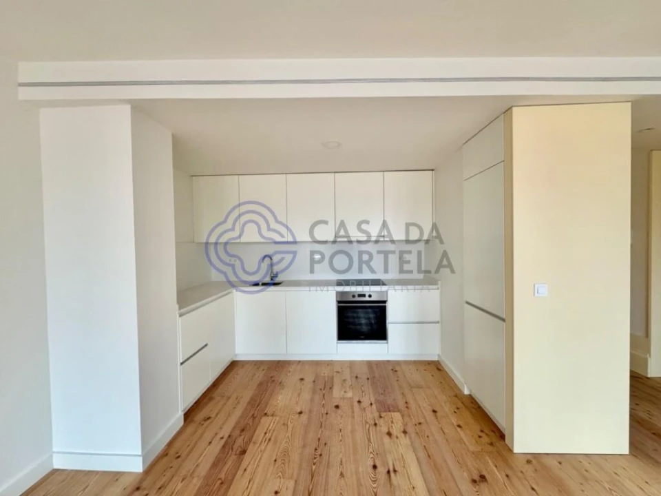 Apartamento T2 para Venda em Cedofeita, Santo Ildefonso, Sé, Miragaia, São Nicolau e Vitória Foto 3