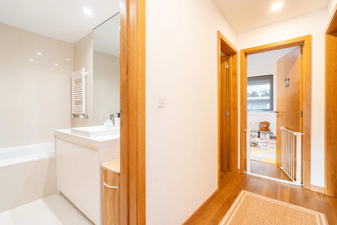 Apartamento T3 para Venda em Santo Antonio dos Olivais Foto 5