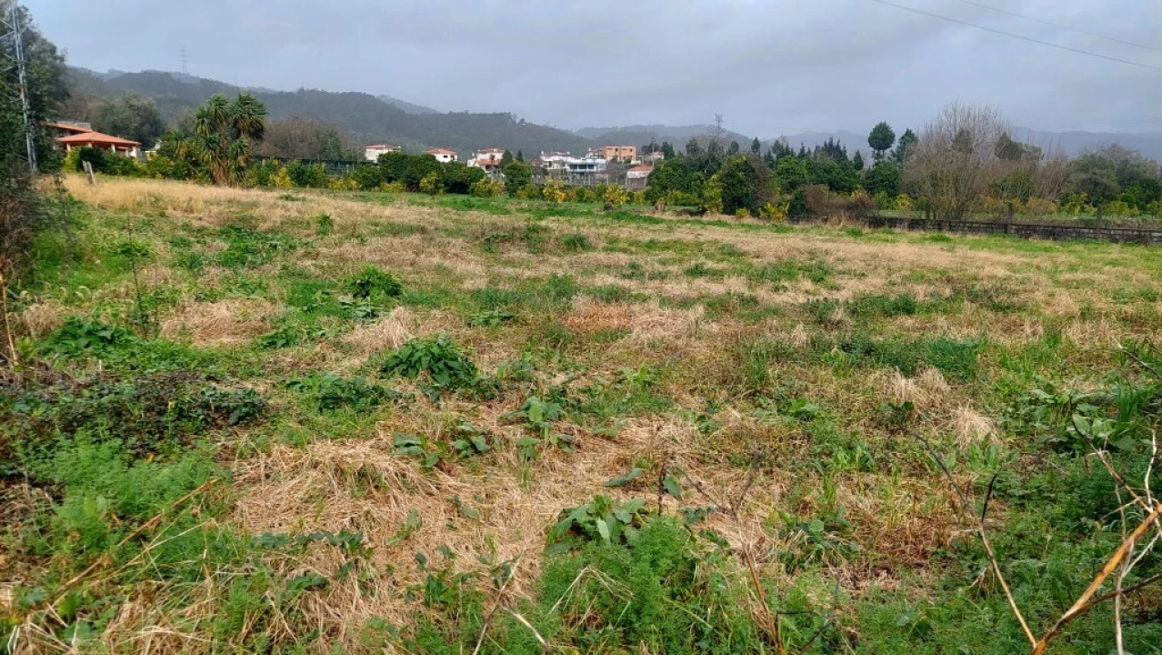 Terreno para Venda em Amares e Figueiredo Foto 2