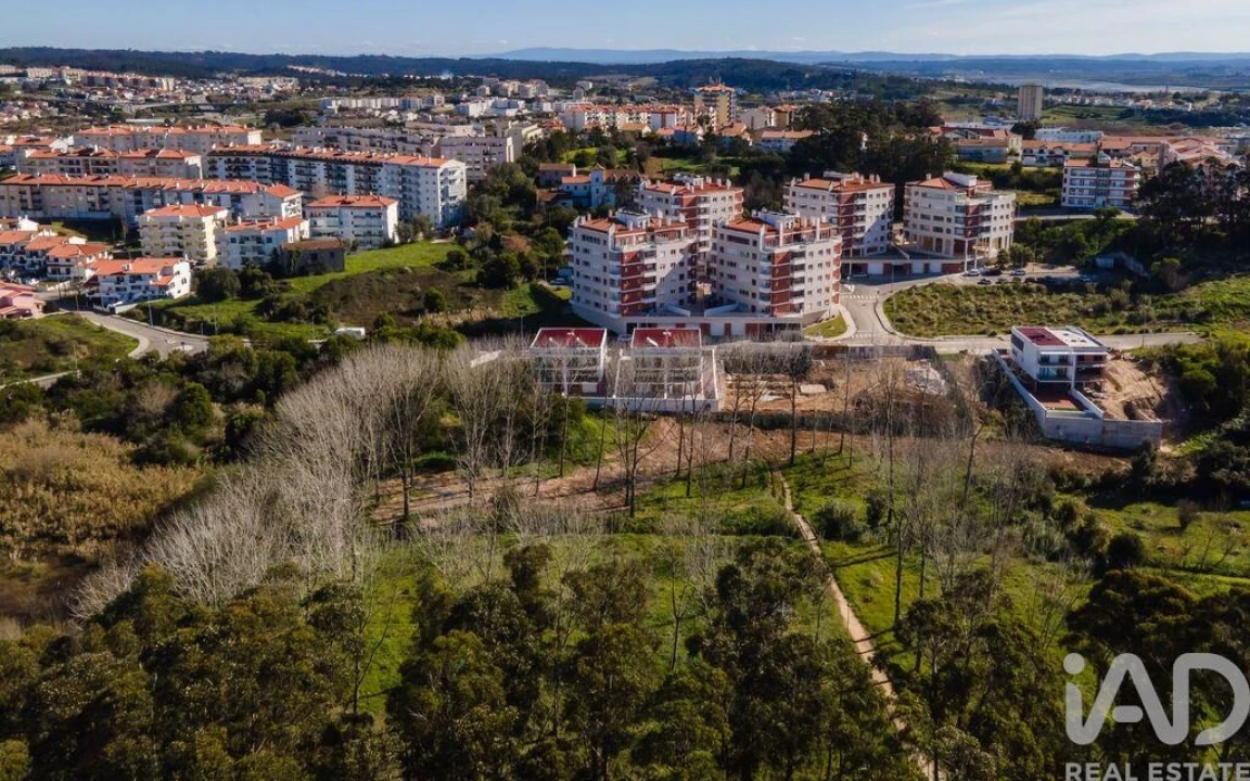 Apartamento T2 para Venda em Tavarede Foto 7