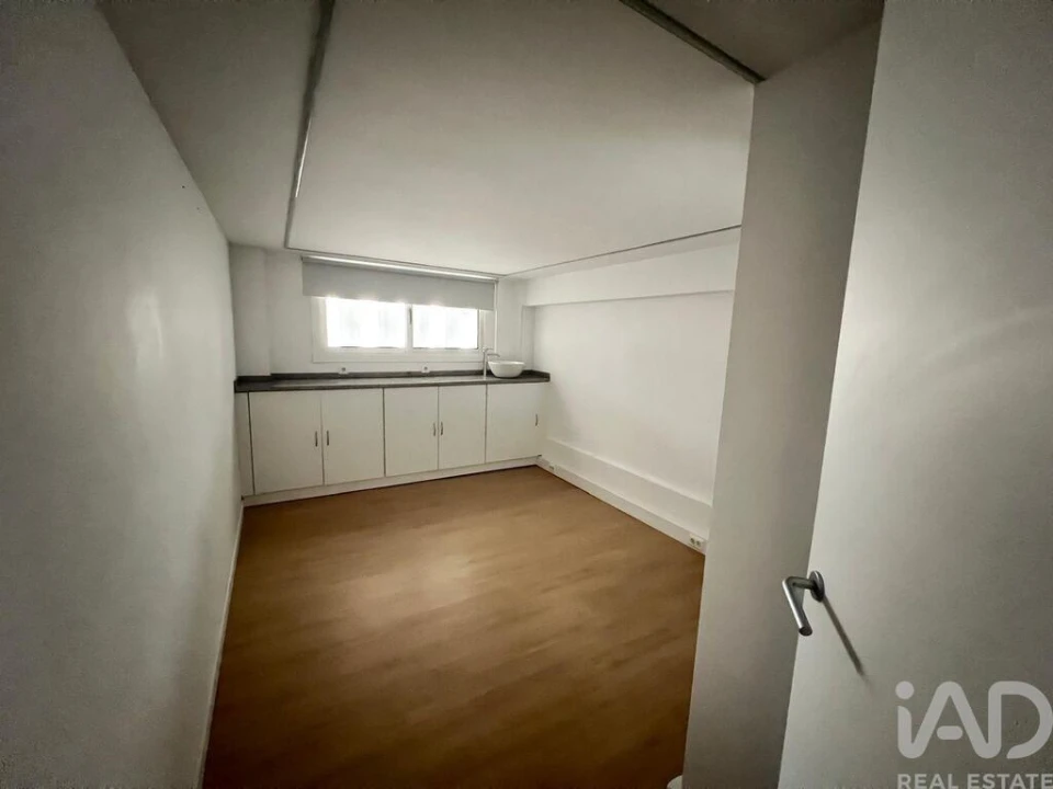 Loja para Arrendamento em Bonfim Foto 16