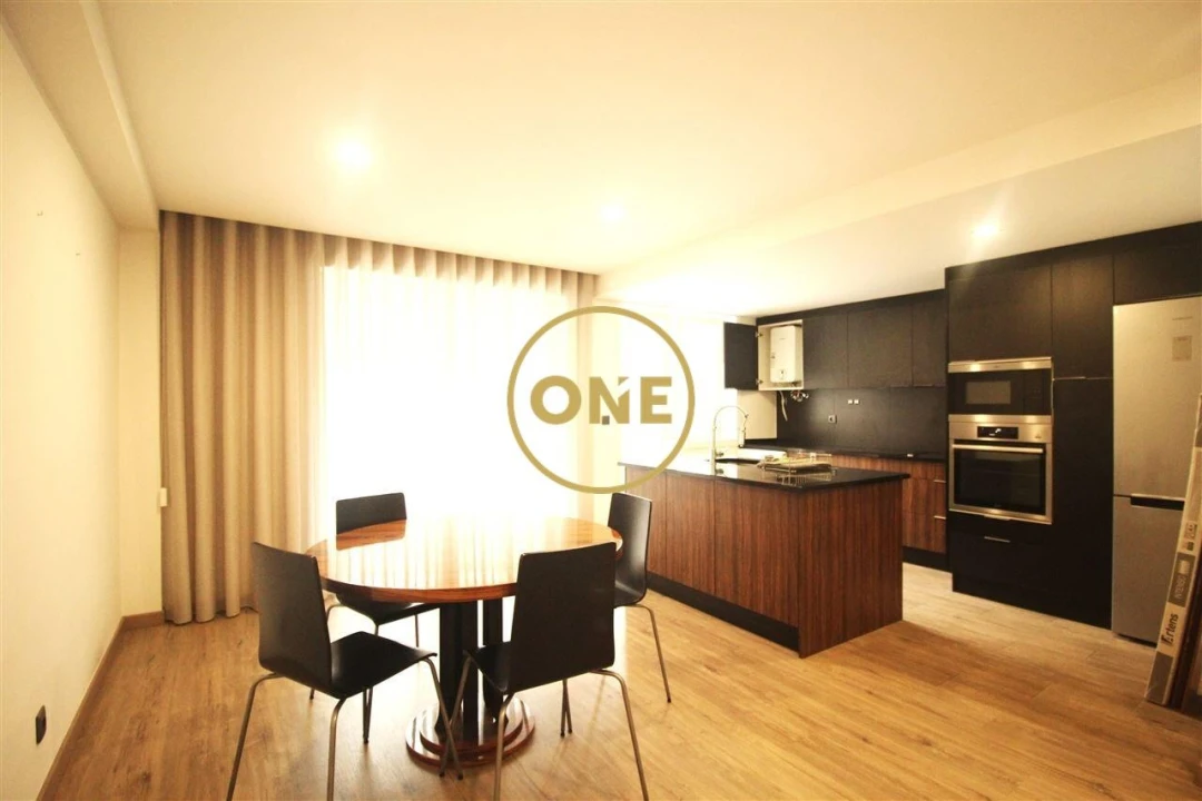 Apartamento T2 para Venda em São Vitor (Braga) Foto 3