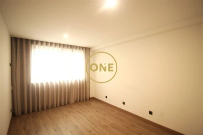 Apartamento T2 para Venda em São Vitor (Braga)
