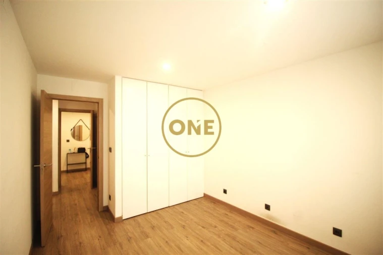 Apartamento T2 para Venda em São Vitor (Braga) Foto 8