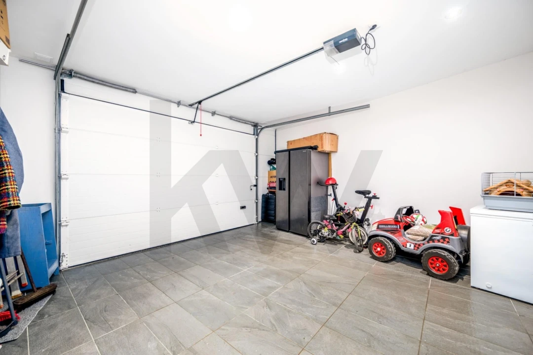 Moradia T4 para Venda em Canelas Foto 21