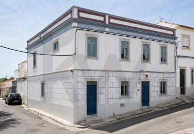 Prédio para Venda em Alvalade