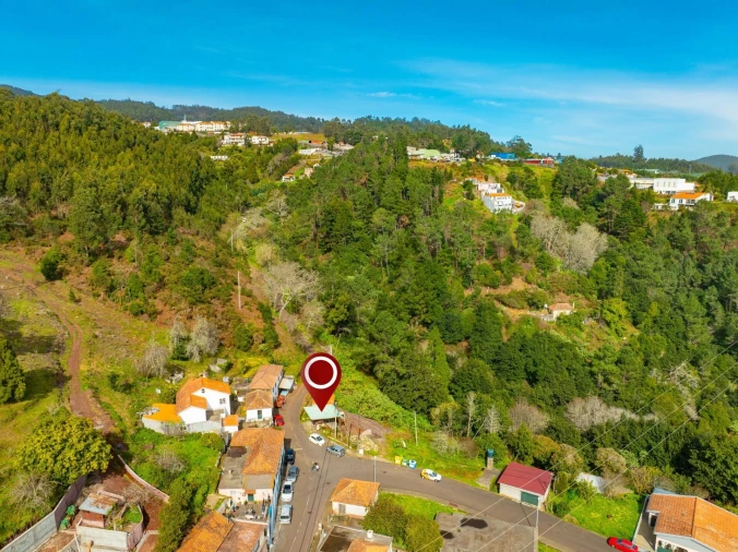 Terreno para Venda em Caniço Foto 13