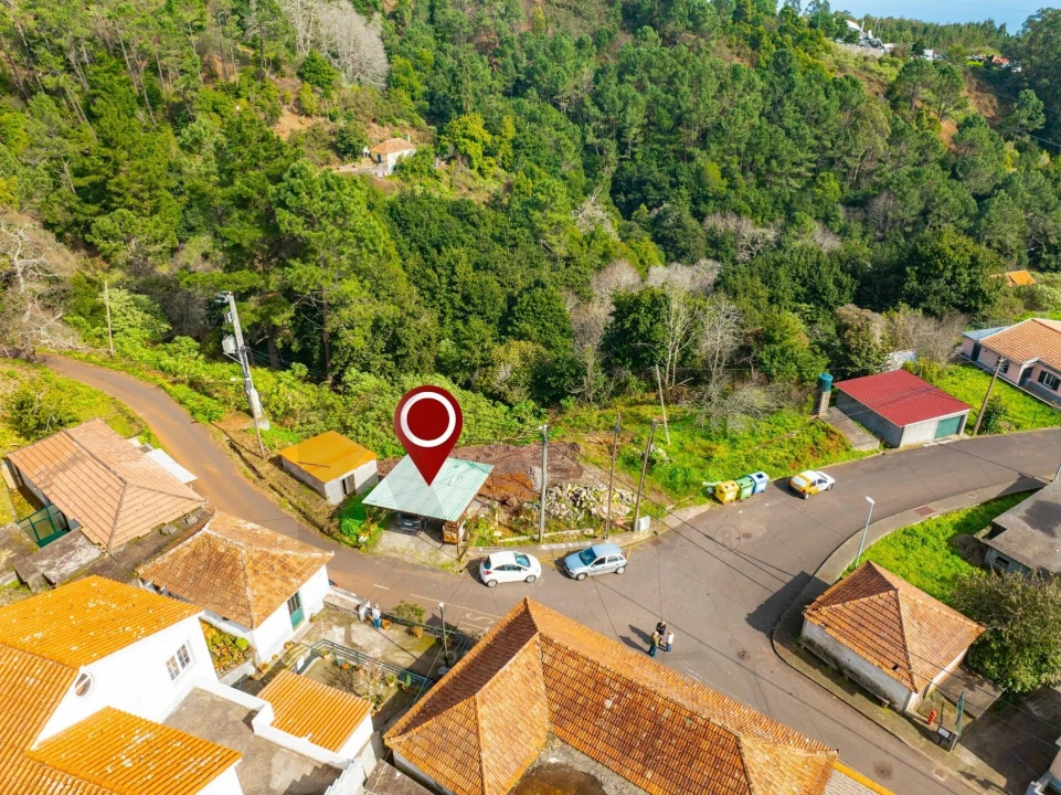 Terreno para Venda em Caniço Foto 10