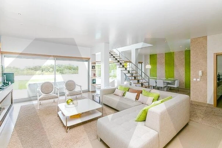 Moradia T4 para Venda em Carvalhal Foto 9