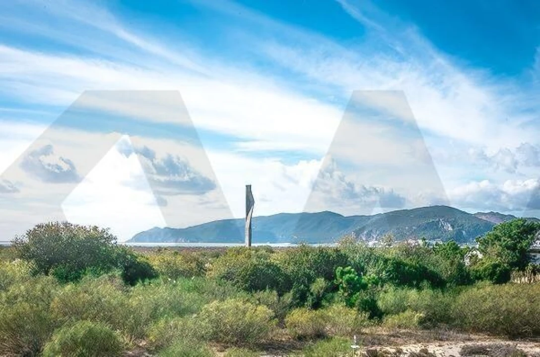 Moradia T4 para Venda em Carvalhal Foto 5