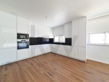 Apartamento T3 para Venda em Albufeira e Olhos de Água